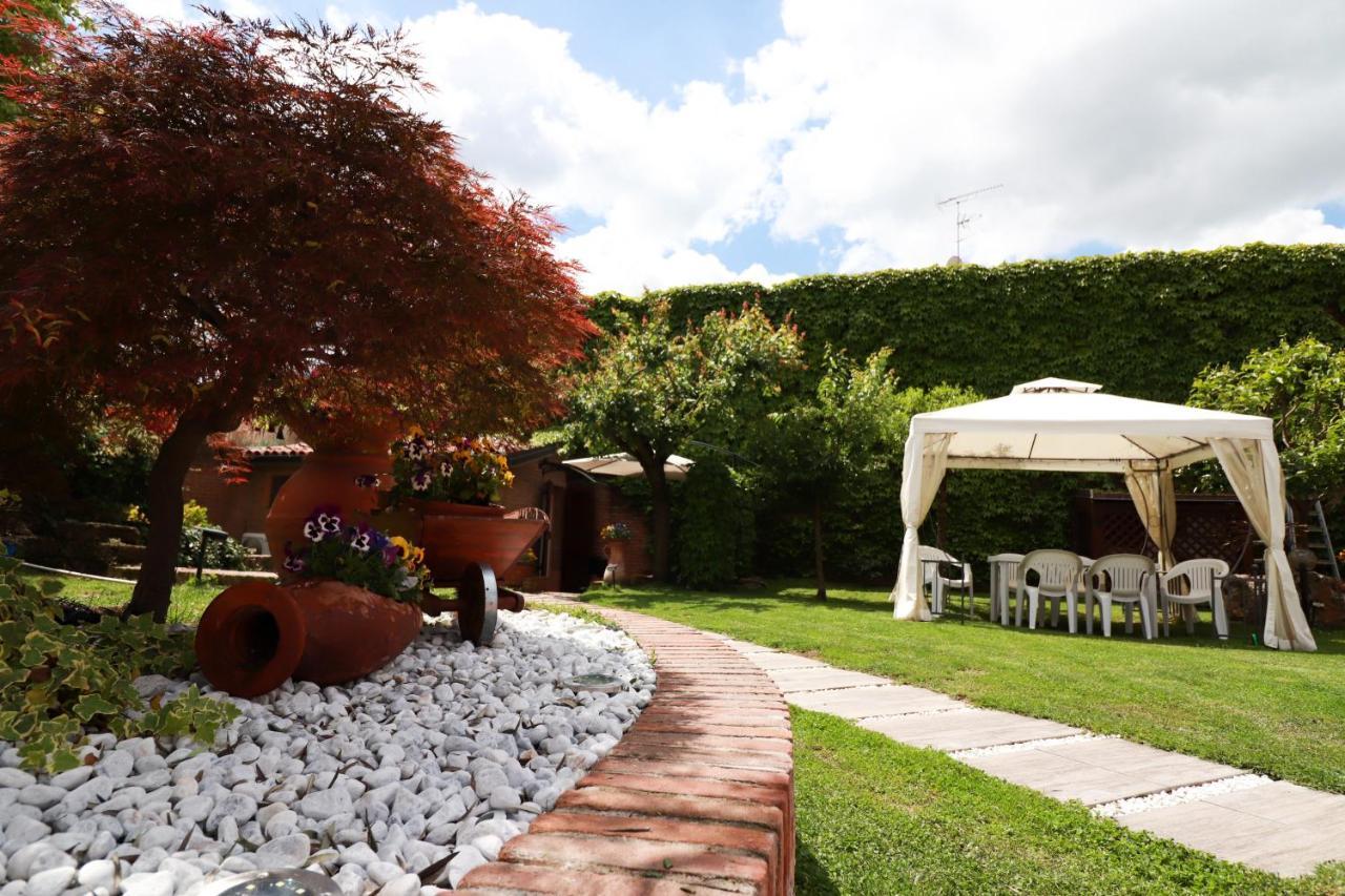 Villa Oasi Ферара Екстериор снимка