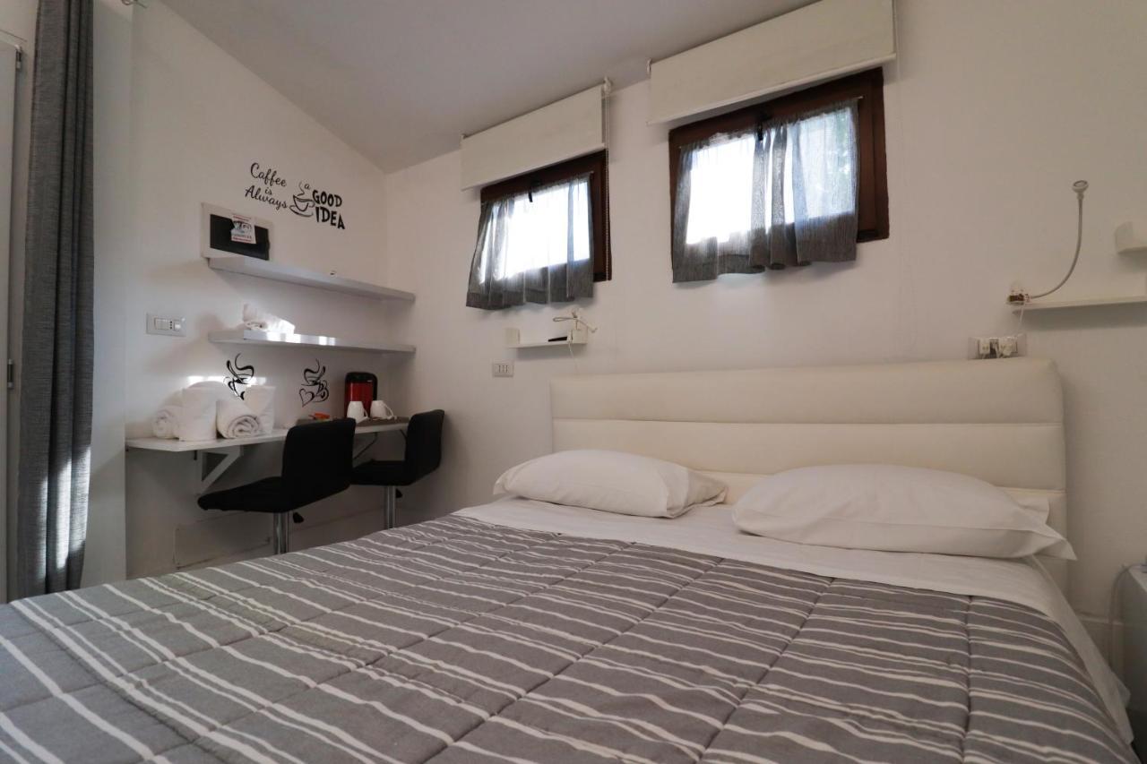Villa Oasi Ферара Екстериор снимка