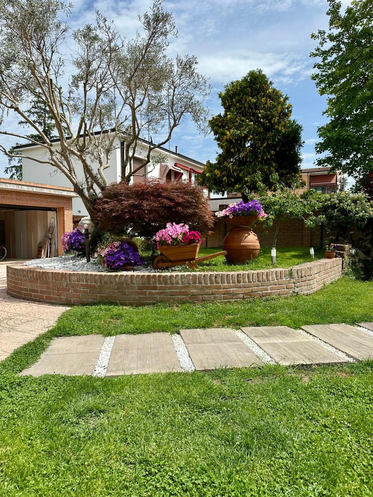 Villa Oasi Ферара Екстериор снимка